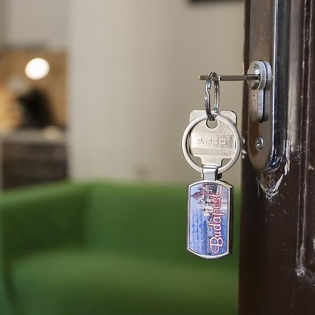 شقة Carolyn Apartman In The Old City بودابست المظهر الخارجي الصورة